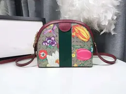 Designer Axelväska Lyx Shell Handväska Dam Messenger Bags GGletter Tryckt högkvalitativ modekedja Handväska Lady Outdoor Packs Handväskor Blomma 499621