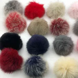 15 cm Runda Fluffy 100% Real Raccoon Fur Pompoms För Handväskor Nyckelringar och Stickade Beanie Cap Kepsar Äkta päls OMPON POM POM Y21111