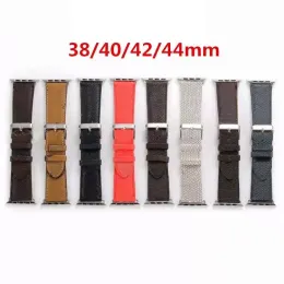 Letter L Flower Designer Leather Smart Bears horlogebanden voor Apple Watch Band 42 mm 38 mm 40 mm 44 mm 45 mm Iwatch 6 5 3 2 1 Luxe G5721046