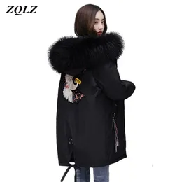 ZQLZ Winter Jacket Kobiety Haft Casual Z Kapturem Ciepła Bawełniana Padde Płaszcz Kobiet Loose Black Long Parka Mujer 211013