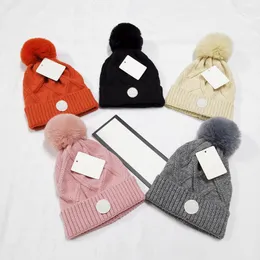 Mode varm designer vuxen beanie grossist vinter kvinna stickade hattar 100% bomull mens knit hatt 10 stil färger älskare söta kepsar