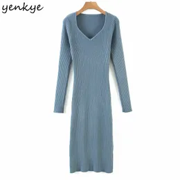 Yenkye mode kvinnor godis-färg sexig stickad klänning långärmad v nacke midi casual bodycon dress vinter robe femme 210515