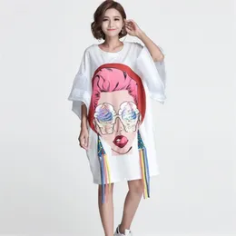 Wysokiej Jakości Summer Kobiety Cartoon Cekin Sukienka Girl Print ES Luźna Casual Tassel Flare Rękaw T Shirt 210519