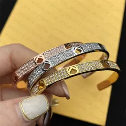 Bracelets Designer Stone Charm Bracelet Bangle Jewelry for Man Woman 3 Color Top Quality