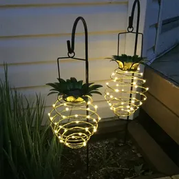 2pc Solar Garden Lights Ananasform Utomhus Hängande Ljus Vattentät Vägglampa Fairy Night Iron Wire Art Home Decor