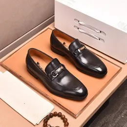 2022 scarpe casual di marca italiana vera pelle di mucca pelle scamosciata nappa mocassini da uomo di marca designer slip on scarpe eleganti scarpe oxford per uomo rosso così