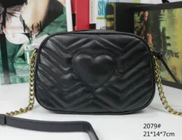 2021 Guldkedja Axelväskor Marmont Sweetheart Bag Handväska Messenger Kvinnor Totes Fashion Handväskor Crossbody Clutch Purse Plånbok