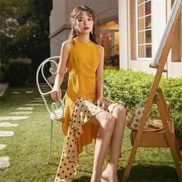 S-XL Asymmetrics gul mode halter sommar strand klänning kvinnor semester ärmlös polka dot patchwork vestido plus storlek 210601