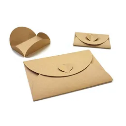 50pcs/Packing Bags Handmade Heart Kraft Envelope Vintage Envelopes Retro Stationery Set Postcard Photo Storage Christmas Gift Package