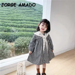 Wholesale Spring Girls Dresses Black Plaid with White Lace Shawl Retro Style Princess Girl Clothes E0025 210610