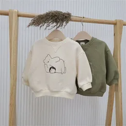 Bluza koreańska wersja dziecka leniwy niedźwiedź chłopiec cute cartoon casual okrągły szyja sweter jesień ubrania 1017 35 210622