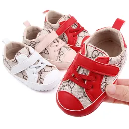 Zapatos casuales para recién nacidos, primeros pasos para bebés, zapatos deportivos para niños pequeños, zapatillas antideslizantes para niños y niñas