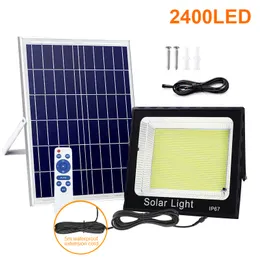 2400LED Spotlight ao ar livre com controle remoto Panela solar de alumínio à prova d'água lanterna clara para o pátio do jardim