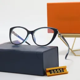 2021 Akcesoria Moda Najnowsze okulary przeciwsłoneczne UV400 Pełna ramka Różowe okulary Cats Eye Luksusowe Designer Męskie i Okulary Walentynki Prezenty Y013G2751