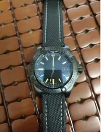 2020 Luksusowy Zegarek BlackBird Auto 44mm Czarny Titanium Mens Watch V1731110 Automatyczne męskie zegarki męskie Zegarek