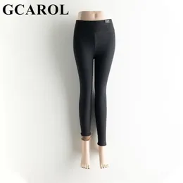 Gcarolの女性のフリースレギュープリント布ラベルのスレインレスフィットネス冬のウサギのぬいぐるみ耐久性ゼロ211215