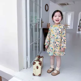 Kinesisk stil söta tjejer blommig långärmad kappa höst barn groda cheongsam klänning 210508