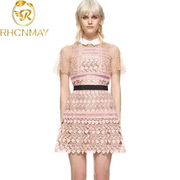 Abiti di auto -ritratto estivi di alta qualità Eleganti Capolat Out Patchwork Short Mini Pink Dress 210506