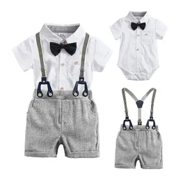 Bowtie Baby Boys Summer Bodysuits Korta byxor Passar Children Tuxedo Skjortor Barnuppsättningar Outfits Gentleman Suspenders Trousers 210413