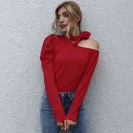 Sexy One shoulder red blouse shirt Women fashion bownot choker tops autumn winter Female puff sleeve 210427