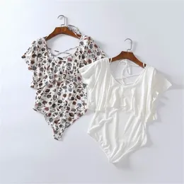 Vår sommar bodysuiter svart vita overaller kort ärm katter mamelucos kvinna jumpsuit bandage playsuits sexiga kläder 210527