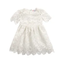 2021 Newborn Baby Girls Dress, Ruffle Lace Hollow Floral Tutu Sukienki, Formalne Stroje Ślubne Dresy Q0716
