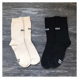 3 pares de nuevos calcetines gruesos de algodón de diseño coreano con bordado de letras y aguja gruesa de tubo medio para hombres y mujeres