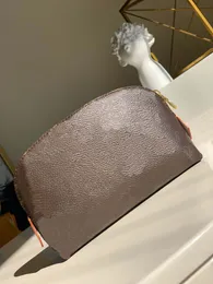 Yüksek kaliteli kadın kozmetik çantası klozet çantası hakiki deri tuvalet çantası moda tasarımcısı makyaj çantaları yıkama