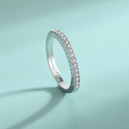 Pierścienie klastra S925 Sterling Silver Fashion Symulacja cyrkonia pojedynczy rzędowy pierścień Diamond Kobiety proste wbudowane otwarte