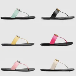 2021 diapositives de créateurs femmes pantoufles tongs en cuir sandales pour femmes double métal noir blanc marron pantoufle sandales de plage d'été avec BOX US11