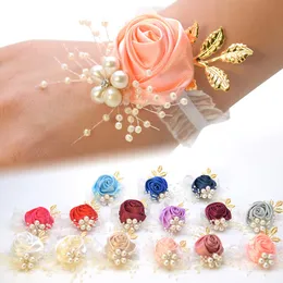 Bröllop Bridal Wrist Corsage Stain Silk Rose With Pearl Tillbehör Bridesmaid Girls Bracelet Pearl Diy Wrist Flower Artificial