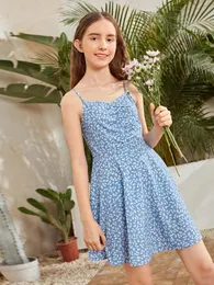 Teen-Mädchen-Kleid mit gerüschtem Detail und Blümchenmuster, Camisole-Kleid SIE