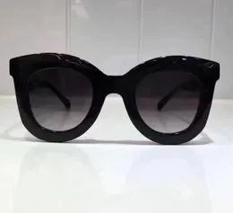 Dames Zomer Zonnebril 41093 Zwart Frame Grijs Gradiënt Lens Vrouwen Mode Zonnebril UV400 Bescherming Brillen met doos