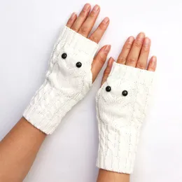 女性の冬の柔らかい指のない手袋ニットグローブは暖かいニットの素敵なフクロウ動物ミトンを保つ