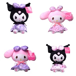 Bichos de pelúcia Toys de pelúcia Kuromi Série 1 Novo Sanrio Bow Kuromis Meretti Plush Toy Claw Machine Doll Birthday Gift