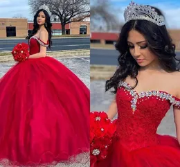 赤いQuinceAneraのドレスビーズクリスタルチュールレースアップフォーマルなPageantガウンスウィート16誕生日パーティーボールガウンフロアの長さカスタムメイドのVestidos 2022