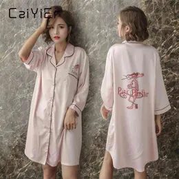Caiyier Silk Sexy Night Dress Kobiety Bielizna Pink Niegrzeczna Leopard Drukuj Bielizna Sleeping Sukienka Zima Nighty Dla Ladies M-2XL 210831