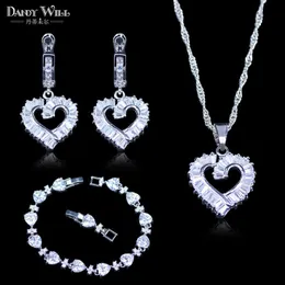 Global Popular Pure Love Style White Crystal White Zircon Smycken Ställer för Kvinnor Heart Square Armband Hängsmycke Örhänge Hänge H1022