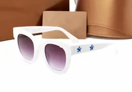 2119 mężczyzn klasyczny design okulary przeciwsłoneczne moda owalna powłoka ramy Uv400 Lens Fibre Legs Letnie okulary z pudełkiem