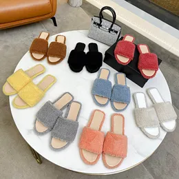 2022 Frauen Luxurys Designer Sandalen Hausschuhe Mode Sommer Damen Sandale Folien Flip Flops Müßiggänger Sexy Gestickte Schuhe groß mit Box
