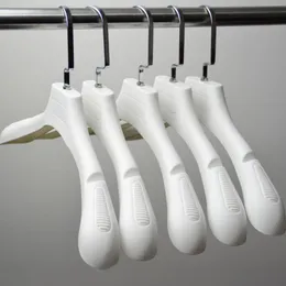 Clothes Hanger for Coats Garment and Fur Cloth Holders Thick Wide Shoulder White Plastic Storage Racks DH8374