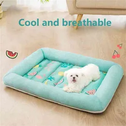 Sommarkylning Pet Dog Mat Ice Pad Dog Sovmattor för hundar Katter Pet Kennel Toppkvalitet Cool Cold Silk Bed 210915
