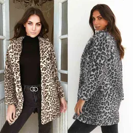 Varm leopard tryckta faux päls kvinnor kappa casual nedbrytning krage kvinnlig överrock höga streetwear outwear plus storlek W604 210526