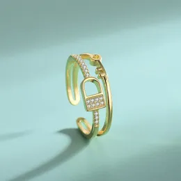 Pierścienie klastra koreańskie s925 srebrne pierścień ins prosta podwójna warstwa klucz blokujący serce pełne diamentów biżuteria rąk hurtowa