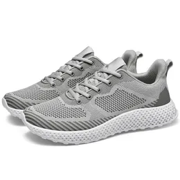 Moda Spor Sneakers Kadın Erkek Koşu Ayakkabıları Nefes Örme Kumaş Lace Up Atletik Eğitmenler Boyutu EUR 38-46 Kod: LX18-0507