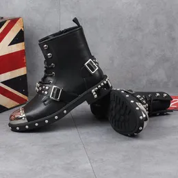 2024 new rivet boots winter black spot flat heeled men's round head adhesive Martin Zapatos Hombre b34