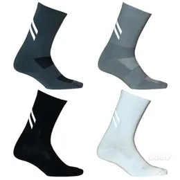 Sports Socks 2pcs Reflective Cycling Breathable Road MTB Bike Men Women Outdoor Sport Mountain Bicycle Running Anti Slip