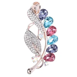 Pins, broscher Elegant Shinning Glass Crystal och Rhinestones Leaf Flower Butterfly Pins För Kvinnor Mode Smycken Gåvor År