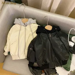 Moda Bebek Kız Erkek PU Deri Ceket Kapüşonlu Kış Bebek Yürüyor Çocuk Ceket Chaqueta Kalın Giysiler 1-10Y 211011