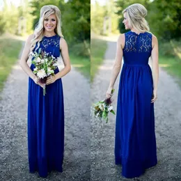 2021 Country Style Royal Blue Long Bridesmaid Klänningar Billiga Sheer Lace Jewel Neck Zipper Back Chiffon Maid of The Honor Längden